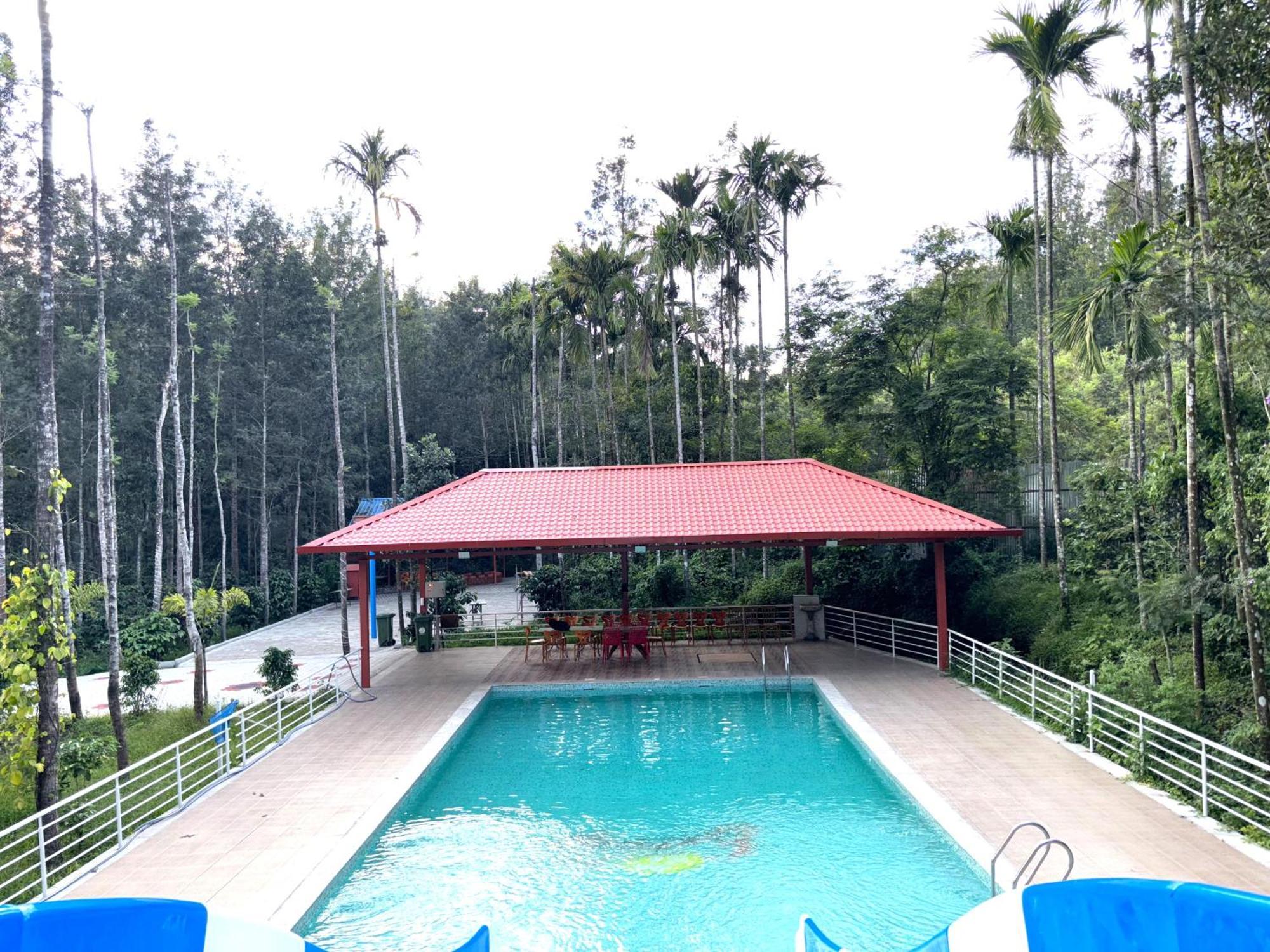 Ecstasy Tent Stay With Swimming Pool & Common Washroom Chikmagalūr Buitenkant foto