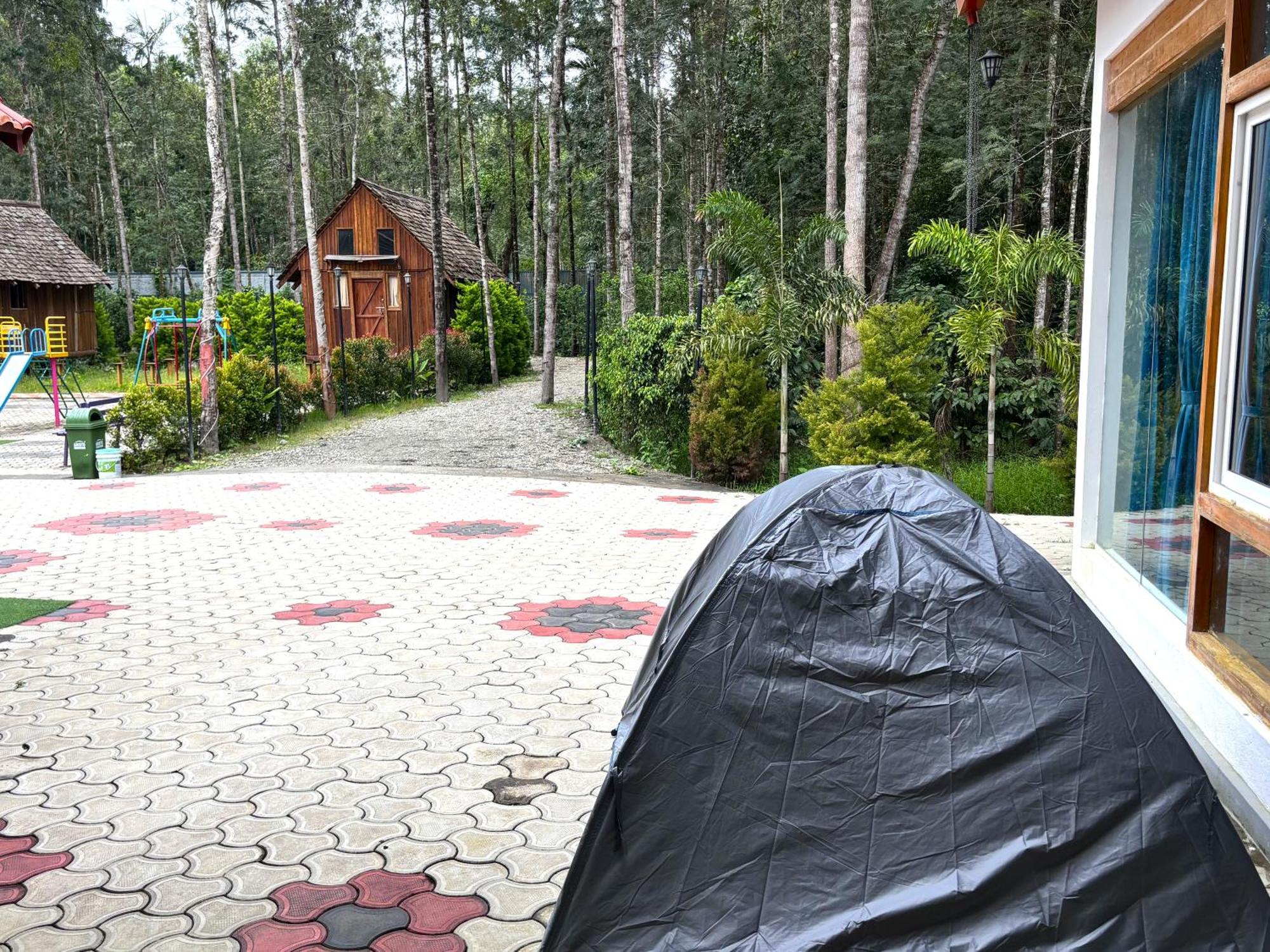 Ecstasy Tent Stay With Swimming Pool & Common Washroom Chikmagalūr Buitenkant foto