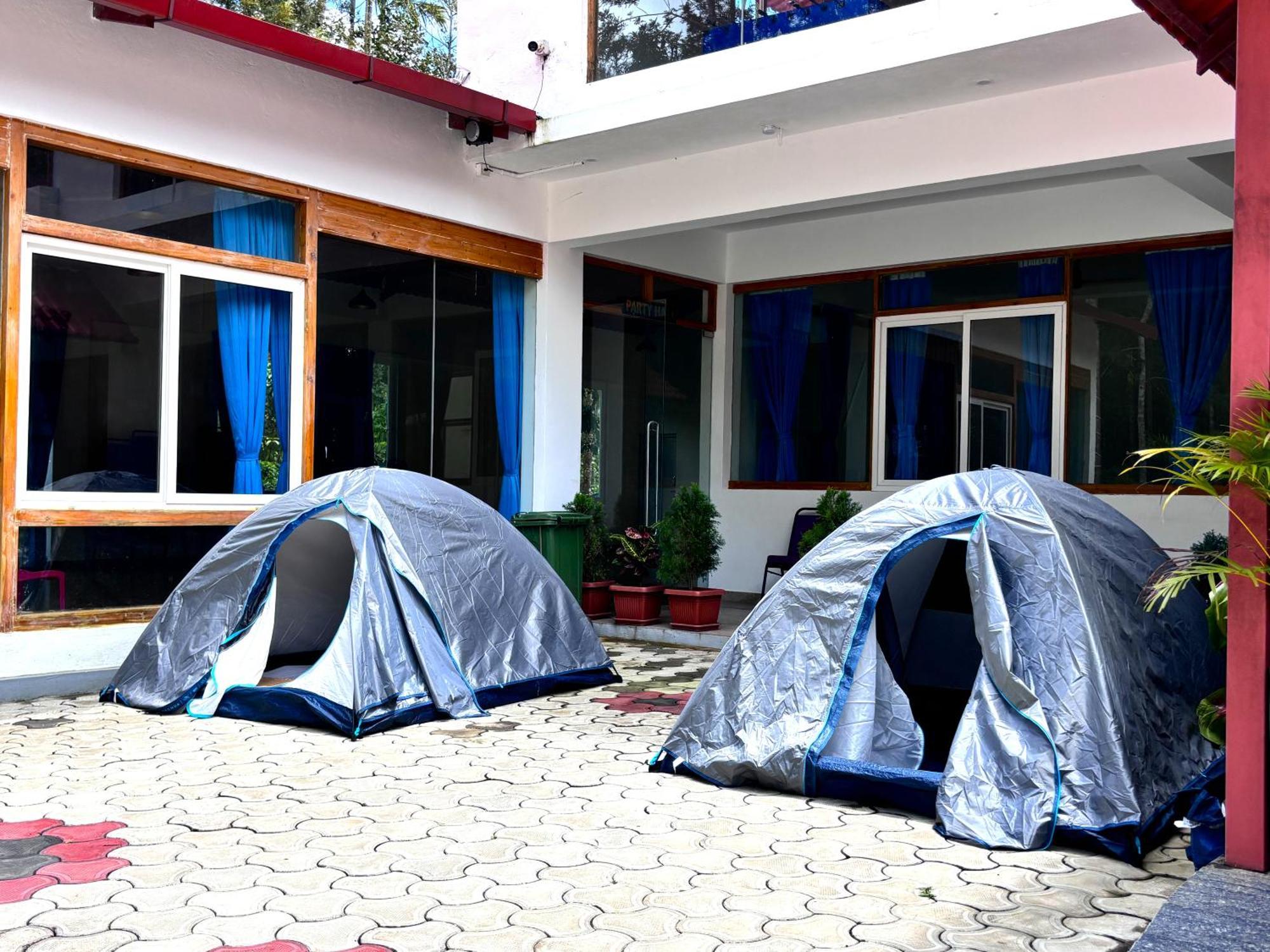 Ecstasy Tent Stay With Swimming Pool & Common Washroom Chikmagalūr Buitenkant foto