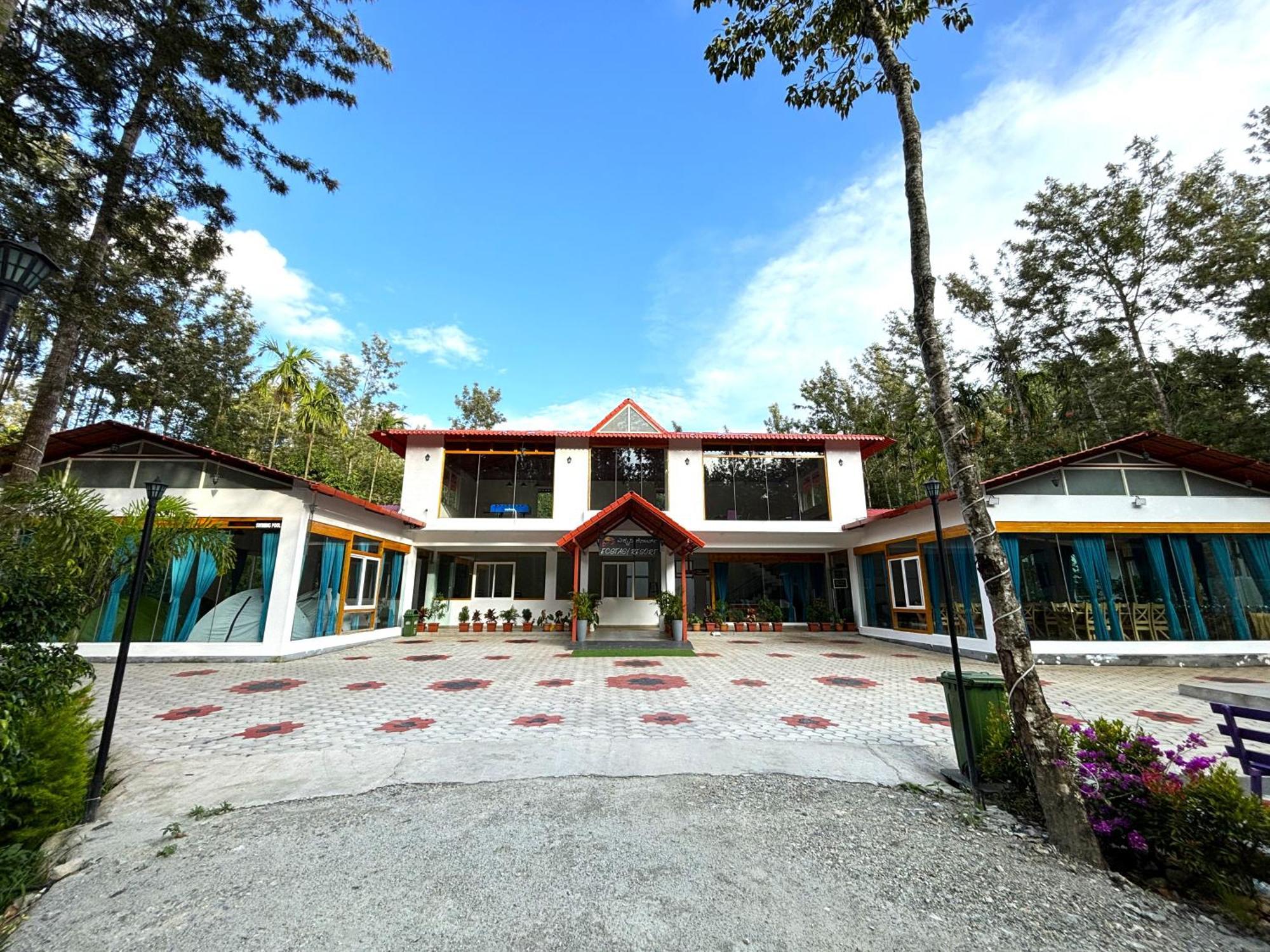 Ecstasy Tent Stay With Swimming Pool & Common Washroom Chikmagalūr Buitenkant foto