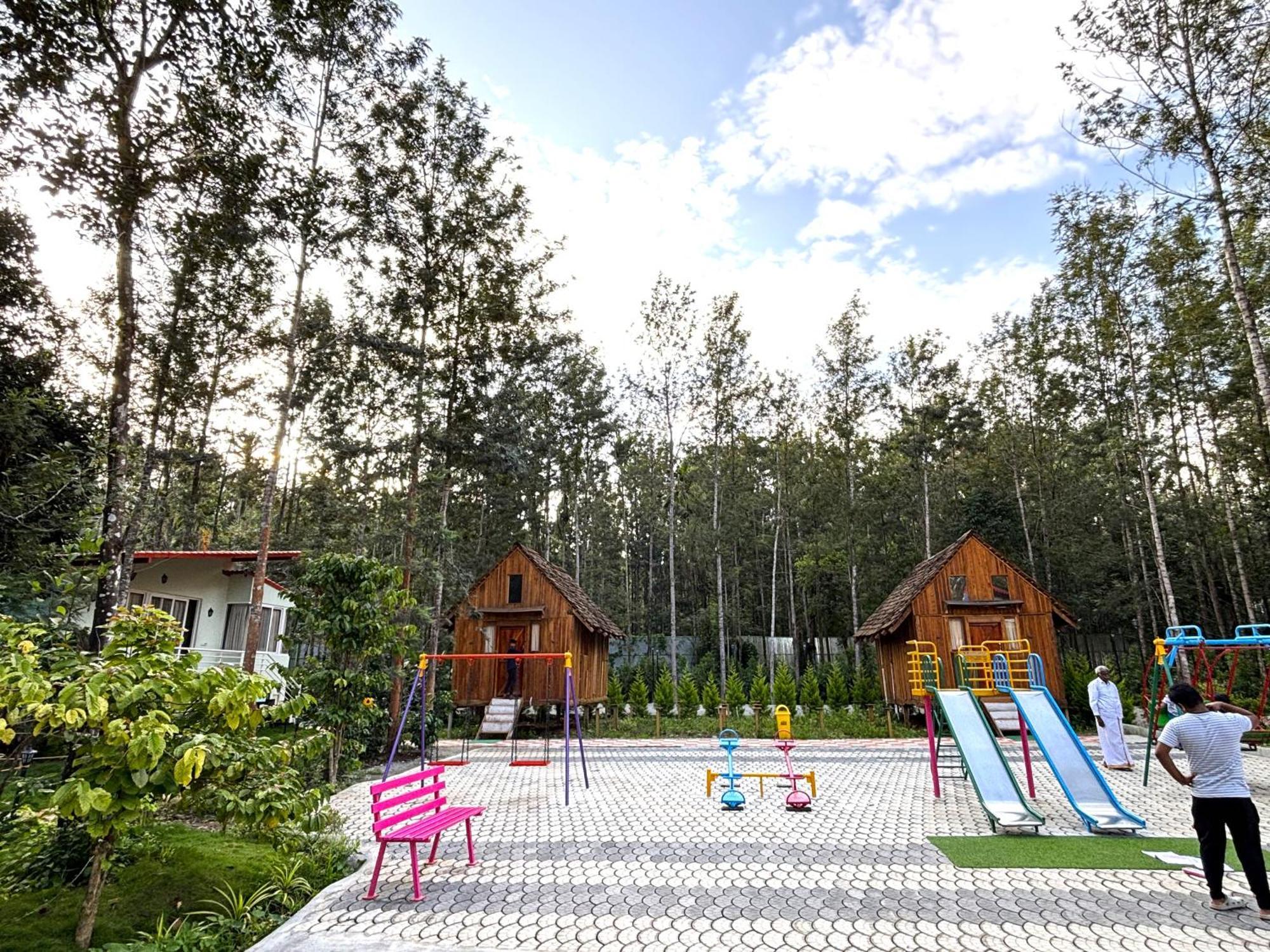 Ecstasy Tent Stay With Swimming Pool & Common Washroom Chikmagalūr Buitenkant foto
